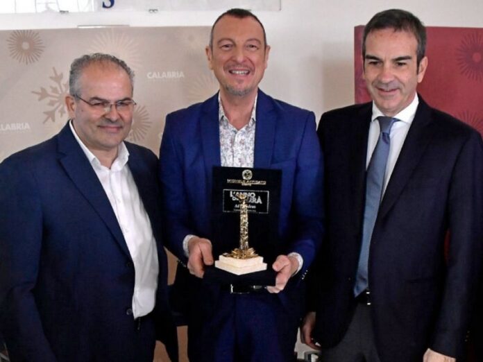 amadeus colonna oro crotone