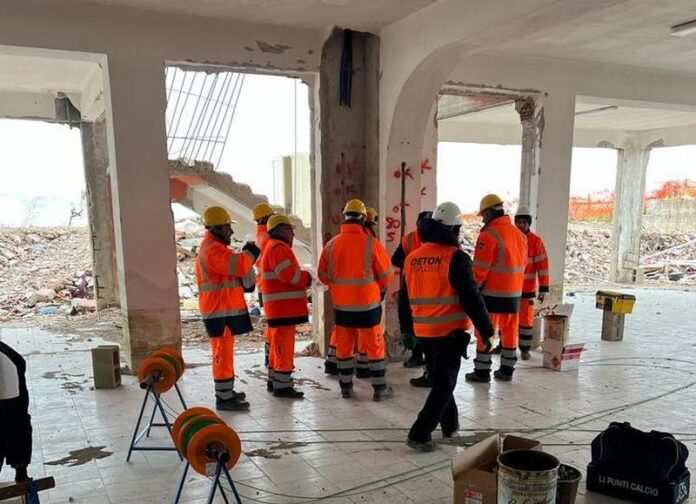 posizionamento esplosivo palazzo