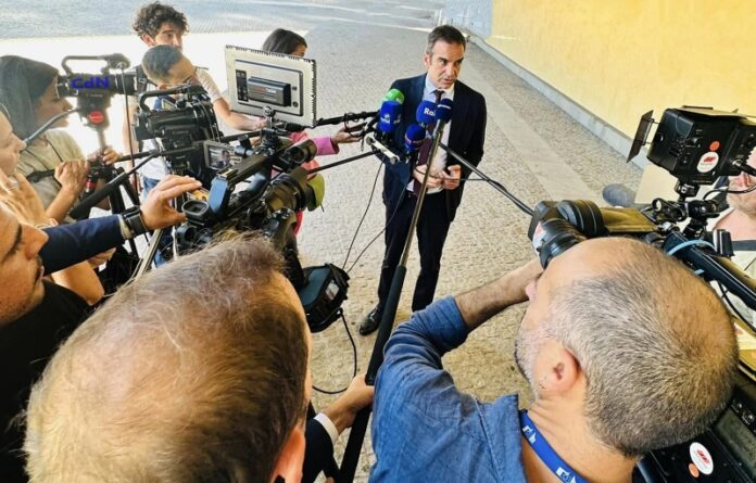 conferenza stampa Occhiuto
