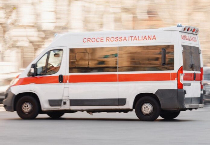 dona ambulanza a tropea