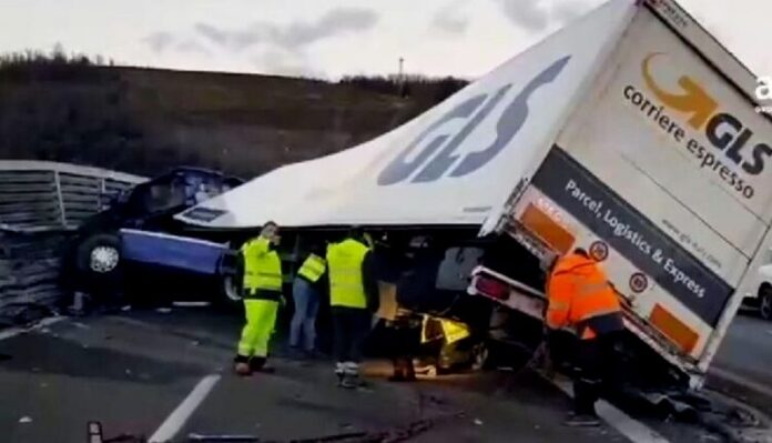 incidente a2 scilla bagnara