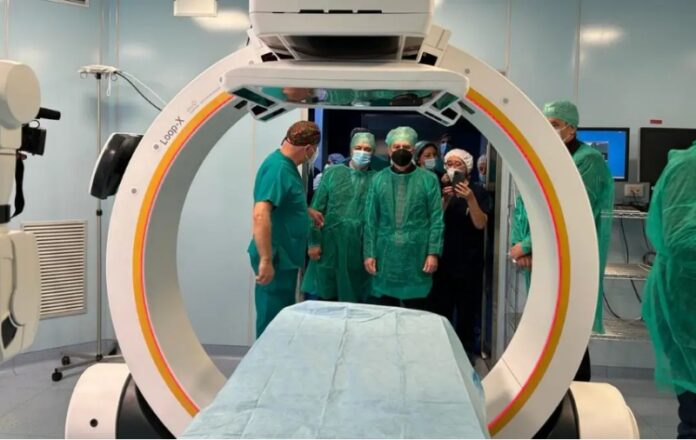braccio robotico ospedale