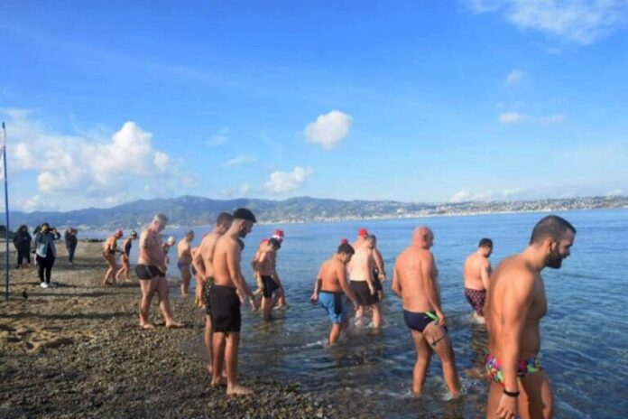 tuffo capodanno stretto