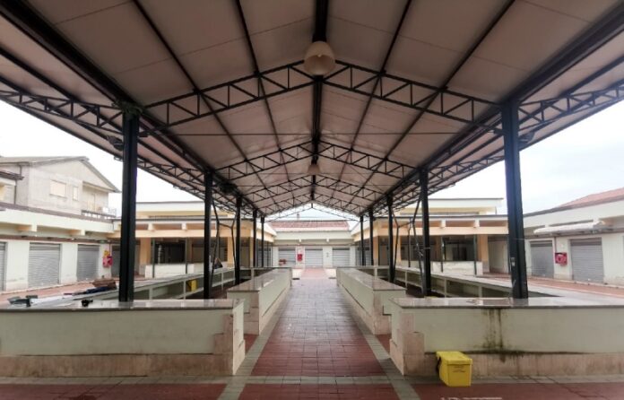 mercato coperto Vibo Valentia