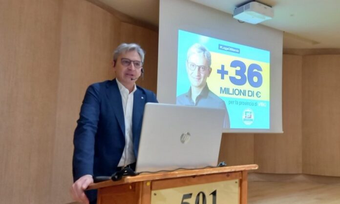Mangialavori durante la presentazione del finanziamento