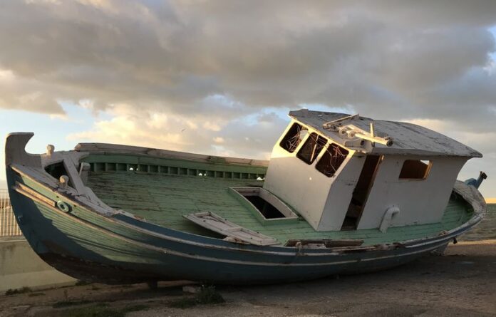 San Nikolaos relitto migranti crotone