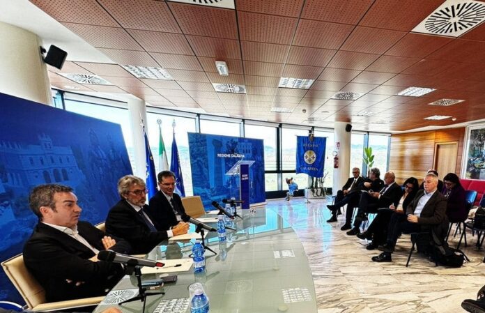 incontro sindacati regione