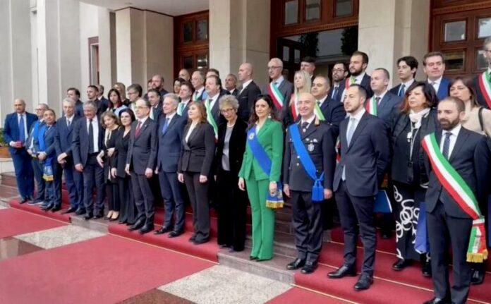 succurro comunità arbereshe a Tirana