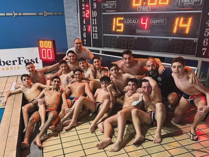 allievi cosenza nuoto campioni regionali