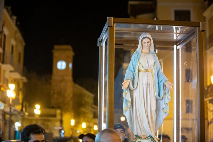 pellegrinaggio della Vergine della Medaglia Miracolosa