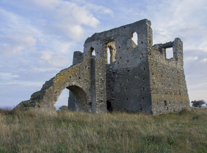 torre cavallara
