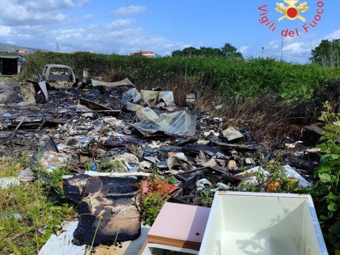 campo rom scordovillo incendio