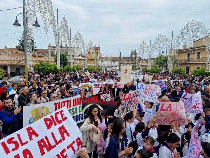corteo isola ndrangheta