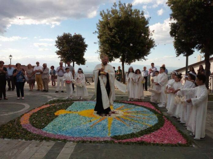 infiorata san giorgio albanese