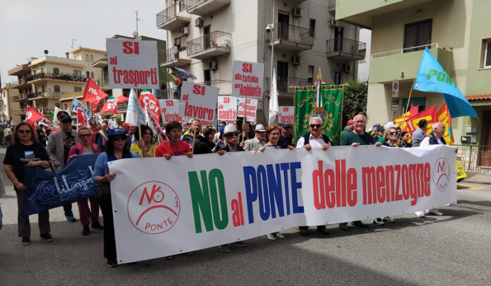 manifestazione no ponte
