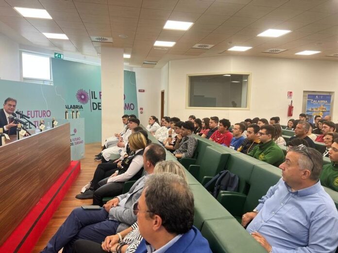 olio extravergine studenti calabria premio