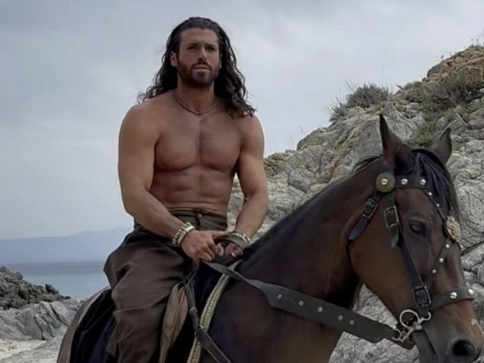 Can Yaman set Sandokan Capo vaticano