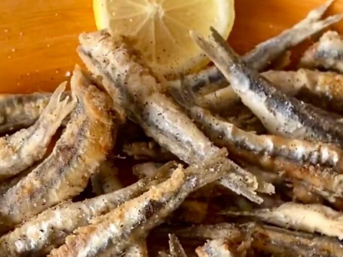 alici fritte e limone
