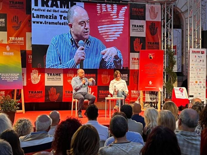 gratteri trame