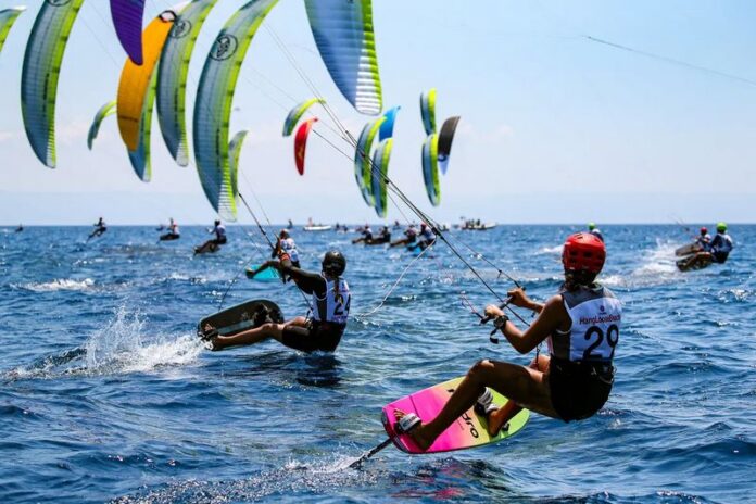 kitesurf hang loose beach