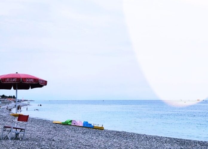 mare giugno