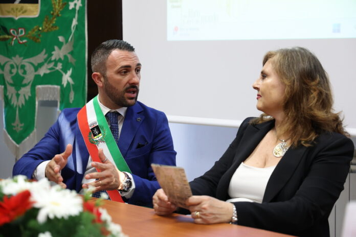 sindaco aiello calabro e prefetto