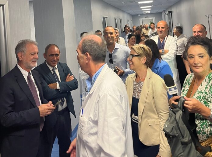inaugurazione reparto ospedale crotone