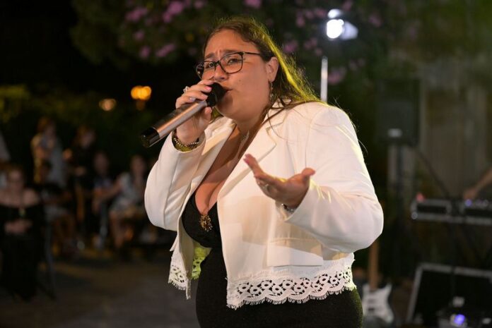 anna la croce_ospite