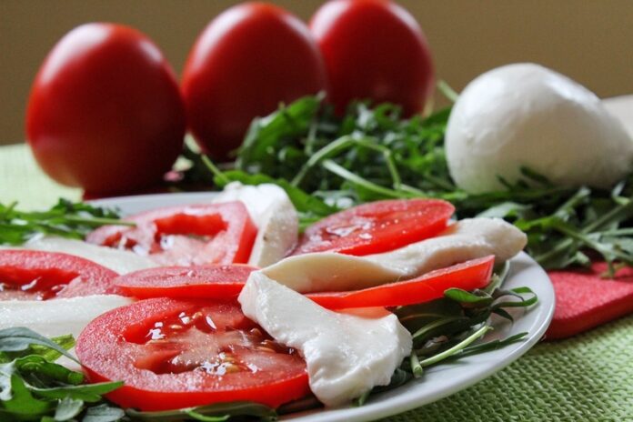 caprese pomodoro mozzarella