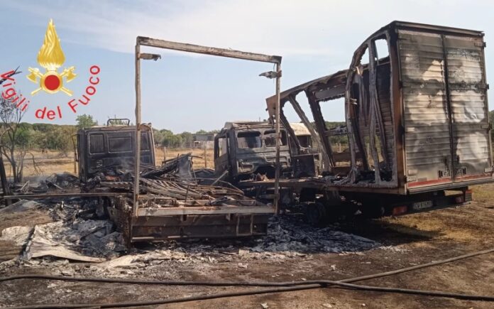 incendio cropani marina