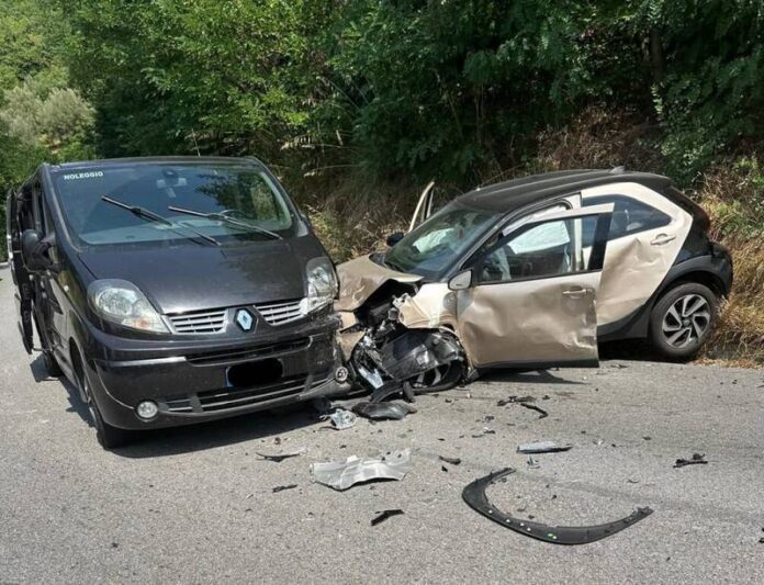 incidente stradale triparni