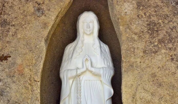 madonna dello scoglio