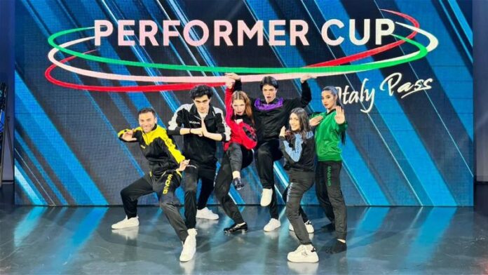 performer cup
