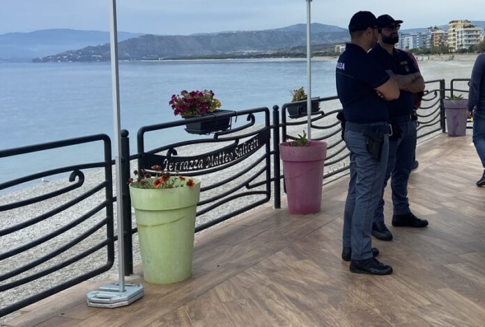 ragazzo scappato di casa rintracciato dai poliziotti