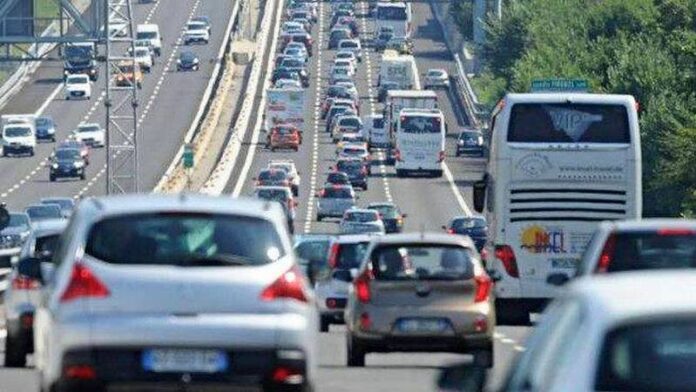 traffico autostrada esodo estate