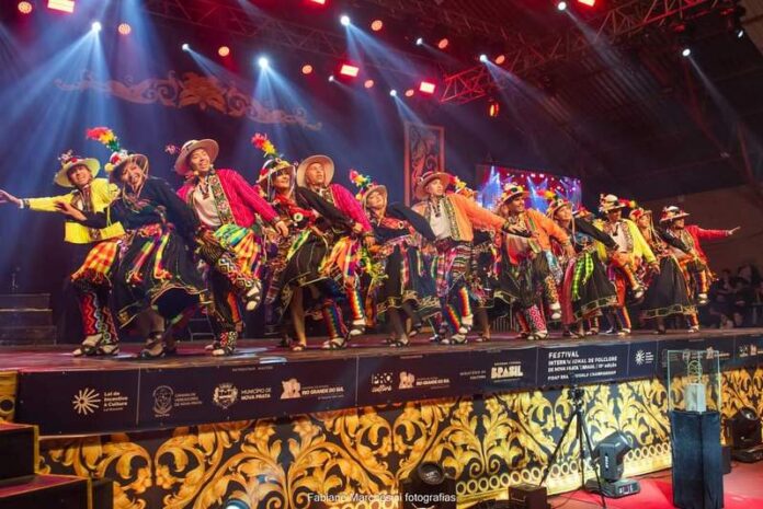 estate internazionale del folklore e del parco del pollino