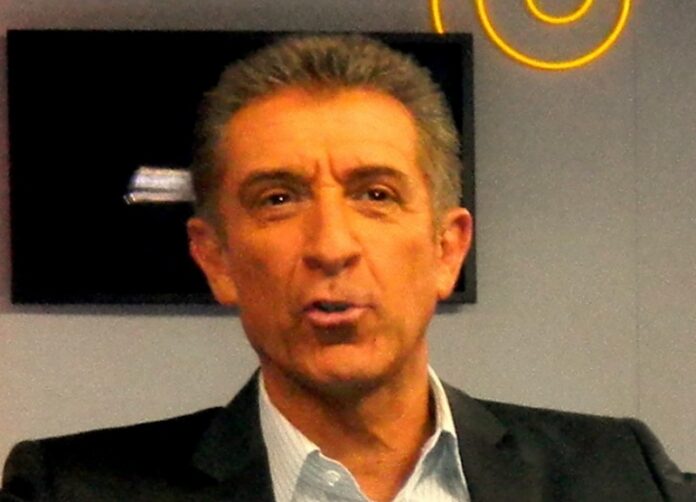 spettacolo comico Ezio Greggio Altomonte