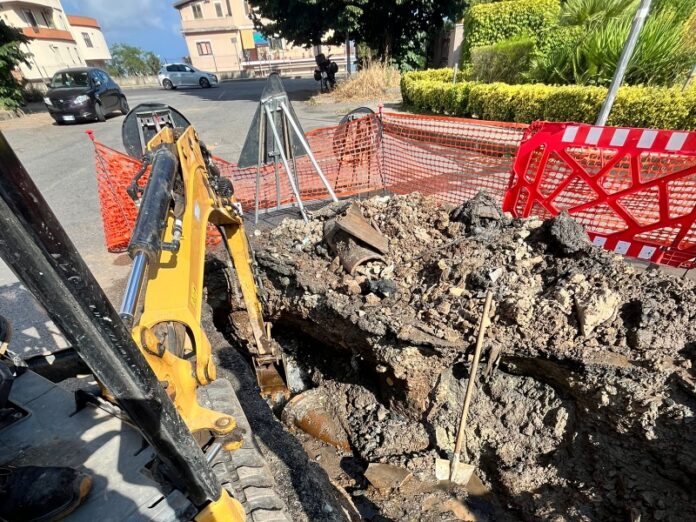 rottura condotta idrica vv