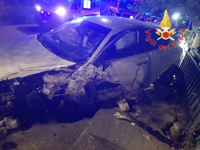 incidente stradale simeri crichi