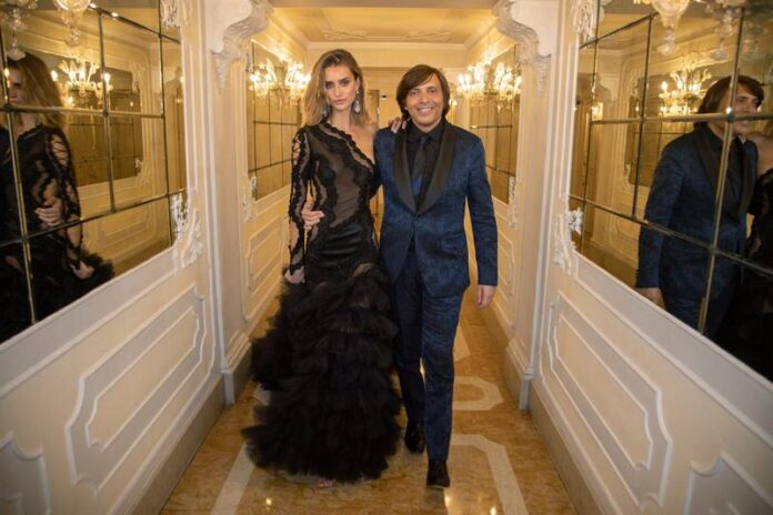 Anton Giulio Grande ritratto con modella