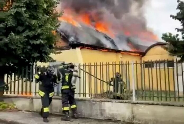 incendio palestra francica_ansa