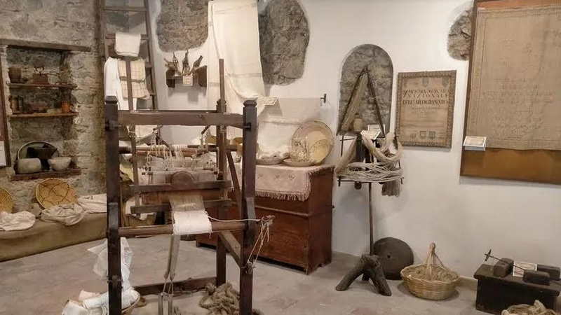 Museo della ginestra, della lana e della seta “Eugenio Celestino”
