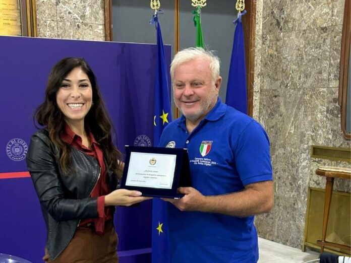 la consigliera delegata Chiara Penna e il campione Francesco Sesso