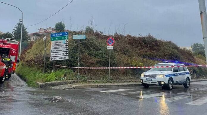 maltempo vibo strada chiusa