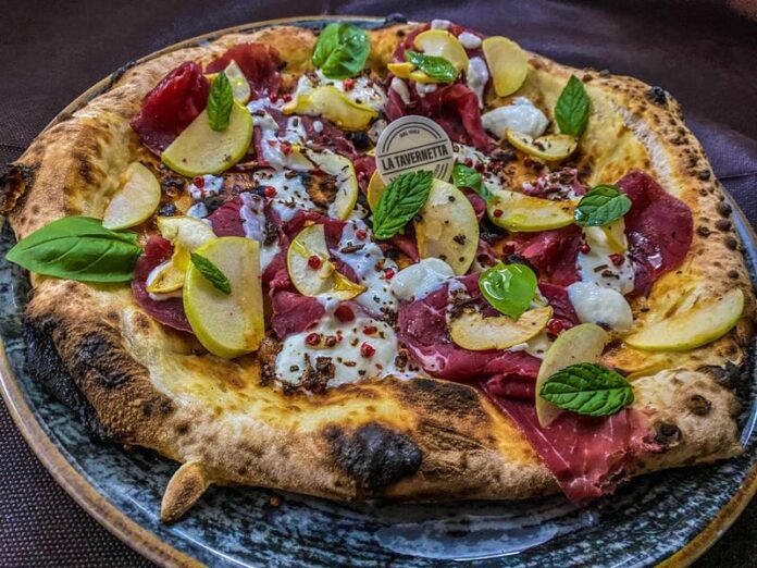 pizza oriolo autunno_mela agostina