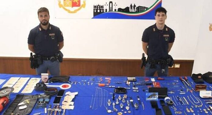 refurtiva furti reggio