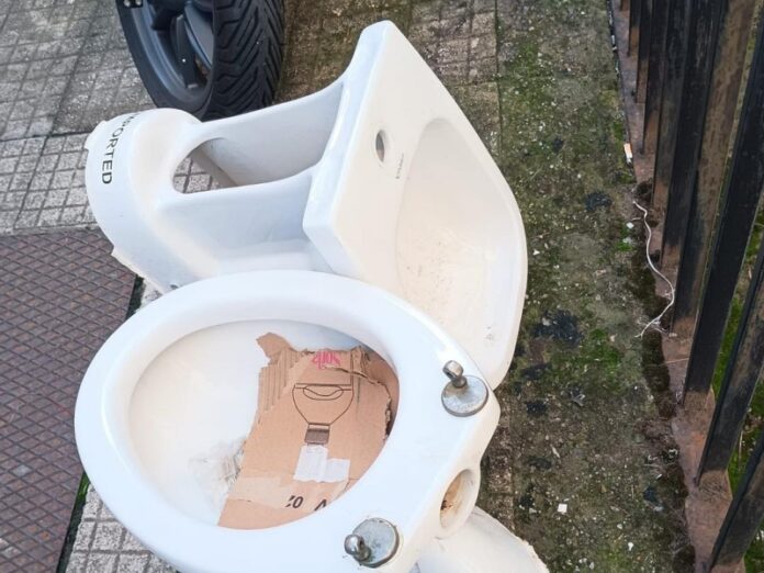 spazzatura strade cosenza