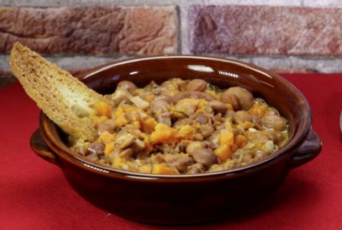 zucca gialla e fagioli borlotti