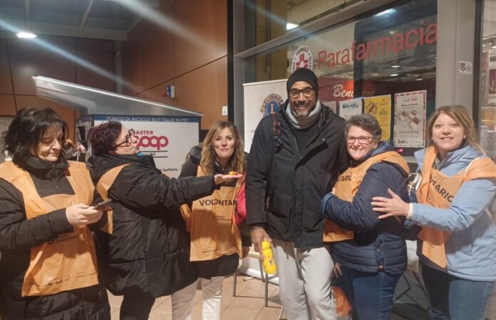 Amaurys Perez colletta alimentare rende