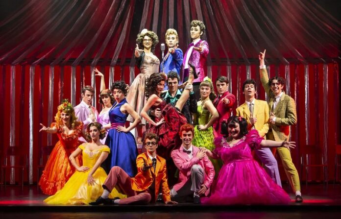 GREASE 2024 - foto Cast